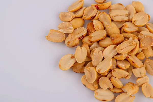 Fried Salted Peanuts Pile Isolated White Background Top View — Stock Photo, Image