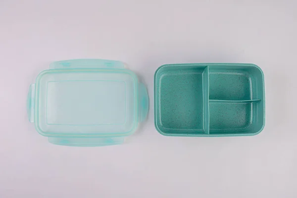 Leere Plastiklunchbox Auf Weißem Hintergrund Öffnen Stockbild