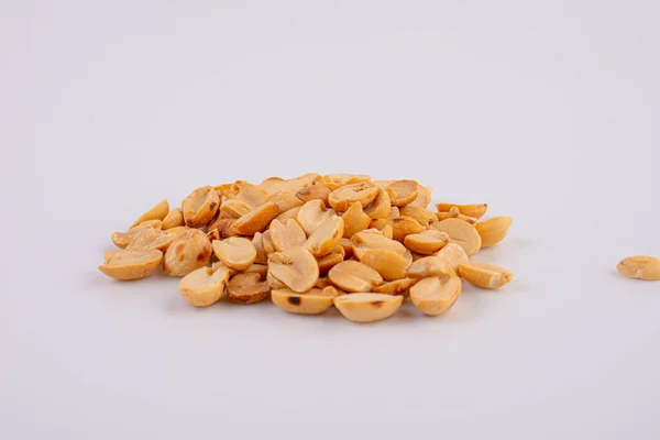 Fried Salted Peanuts Pile Isolated White Background Close — Fotografia de Stock