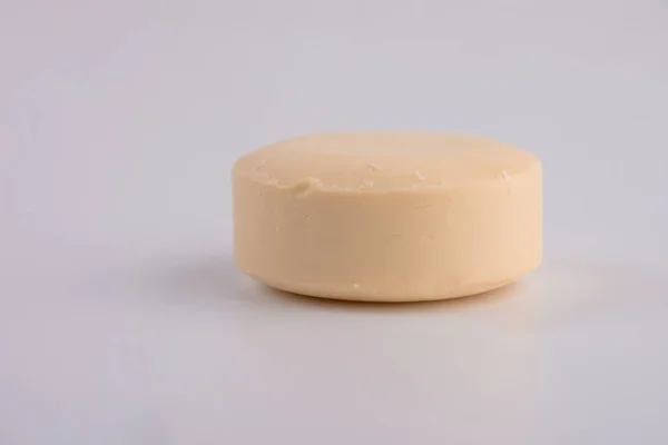 Zbliżenie Mydła Higienicznego Izolowanego Białym Tle — Zdjęcie stockowe