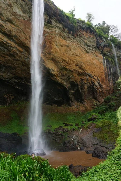 Velmi Vysoký Vodopád Jeden Vodopádů Sipi Národním Parku Mount Elgon — Stock fotografie