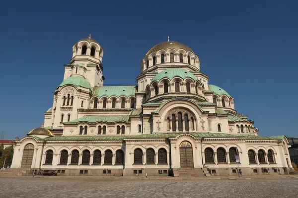 Banyak Jendela Dan Kubah Katedral Alexander Nevsky Sofia Bulgaria 2021 — Stok Foto