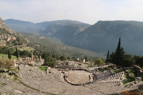 Vista Sobre Antiguo Teatro Delfos Hermoso Paisaje Detrás Delfos Grecia — Foto de Stock