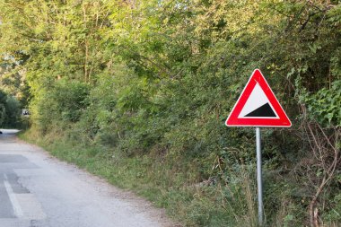 Tırmanma yolunda bir işaret.