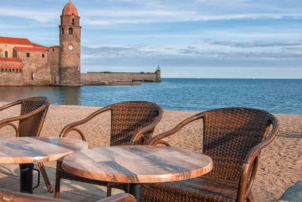 França Collioure Cafés Costeiros Com Uma Bela Vista Mar Palácio — Fotografia de Stock