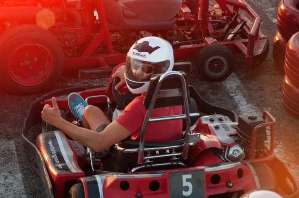 Men Driving Kart Car Speed Playground Racing Track — Stock Photo, Image