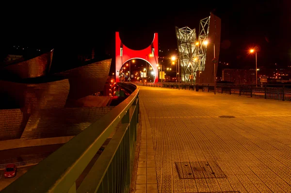 Испании Бильбао Страна Басков 2018 Ночной Городской Пейзаж Salve Bridge — стоковое фото