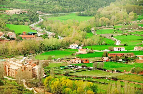 空中庭園と田園風景 スペインのカルドーナ — ストック写真