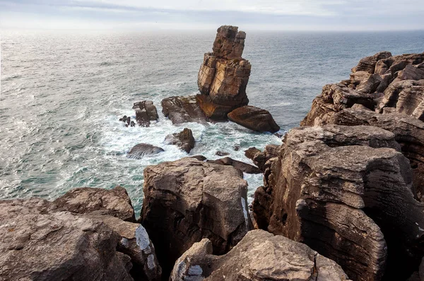 Peniche Cabo Roca Portugal 대서양 연안에 바위가 아름다운 페니체 술라의 — 스톡 사진