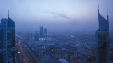 Dijitalleşme unsurları ve gelecek şehir konseptiyle metropol üzerinde gün doğumunun hızlanması