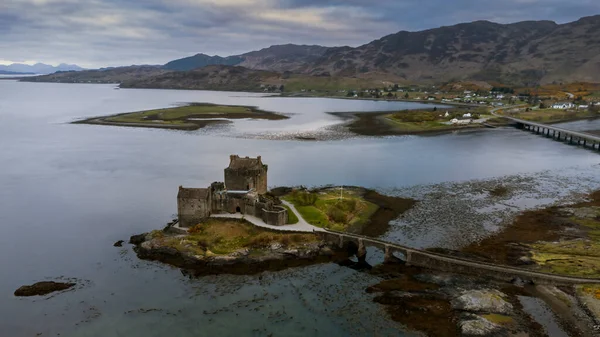 Editorial Scotland April 2022 Aerial Drone View Spectacular Eilean Donan — Stok fotoğraf