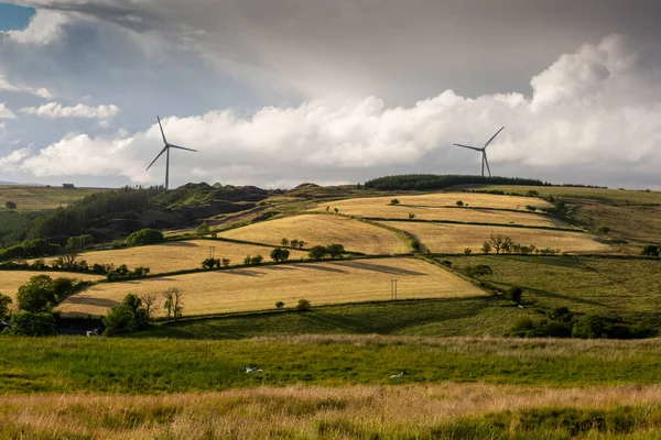 Turbinas Eólicas Terrenos Agrícolas Montaña Gwrhyd Valle Swansea Gales Del — Foto de Stock