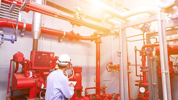 Engineer Check Red Generator Pump Water Sprinkler Piping Fire Alarm — Stock Photo, Image