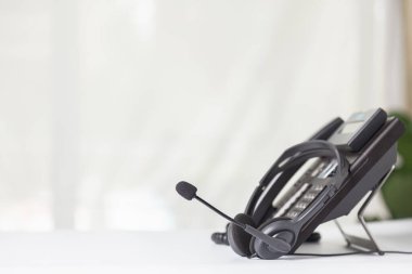 İletişim desteği, çağrı merkezi ve müşteri hizmetleri yardım masası (çağrı merkezi) konsepti