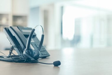 İletişim desteği, çağrı merkezi ve müşteri hizmetleri yardım masası (çağrı merkezi) konsepti