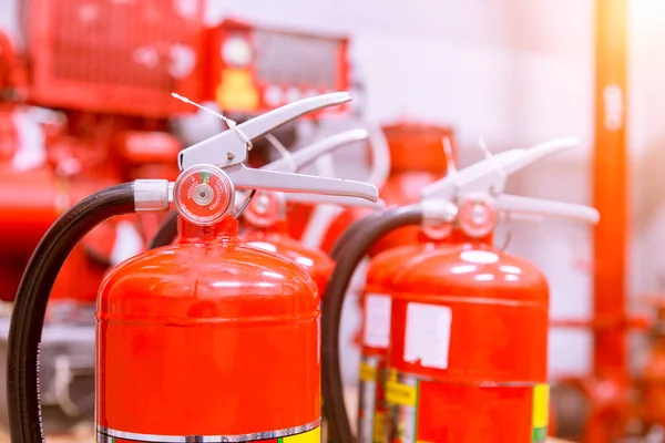 Estintori Disponibili Nelle Emergenze Antincendio — Foto Stock