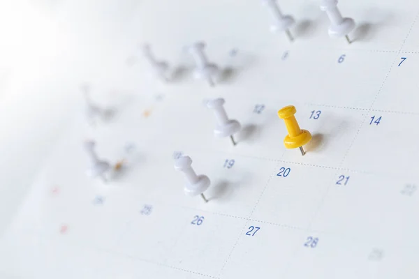 关闭日历 计划人员和组织者 以计划和提醒日常约会 会议议程 时间表 时间表和管理 — 图库照片