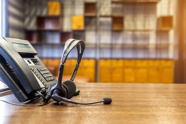 Headset Customer Support Equipment Call Center Ready Actively Service Communication — Fotografia de Stock