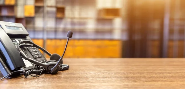 Headset Customer Support Equipment Call Center Ready Actively Service Communication — Fotografia de Stock