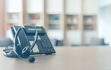 İletişim desteği, çağrı merkezi ve müşteri hizmetleri yardım masası (çağrı merkezi) konsepti