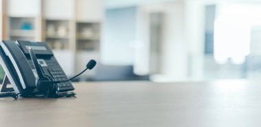 İletişim desteği, çağrı merkezi ve müşteri hizmetleri yardım masası (çağrı merkezi) konsepti