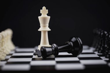 Satranç tahtası oyunu Stratejisi, Planlama ve Karar konsepti, başarı için iş çözümleri.