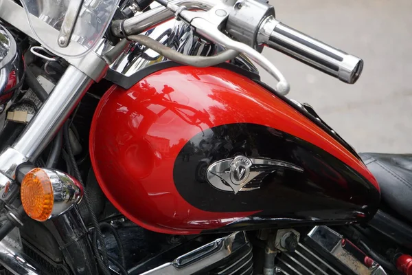 Equipos Para Motociclistas Sus Motocicletas Motores Ruedas Tanques Alas Cascos —  Fotos de Stock