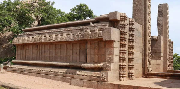 Úgy Tekintik Hogy Vijayanagara Időszakhoz Tartozik Gyönyörű Szobrok Láthatók Templom — Stock Fotó