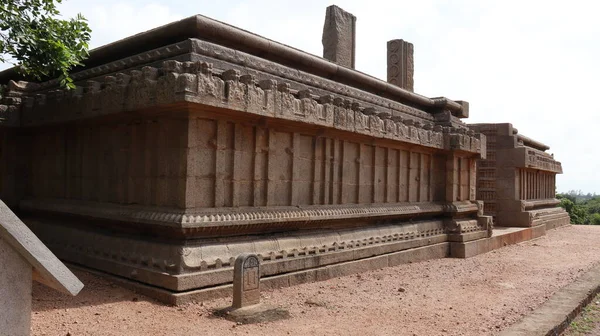 Úgy Tartják Hogy Templom Vijayanagara Korból Származik Gyönyörű Szobrok Láthatók — Stock Fotó