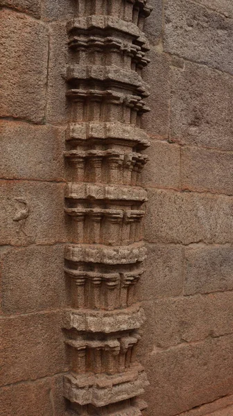Den Anses Tillhöra Vijayanagara Perioden Vackra Skulpturer Kan Ses Portarna — Stockfoto
