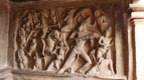 Templo Caverna Mahishasuramartini Esculturas Esculpidas Rocha Fundo Rocha — Fotografia de Stock