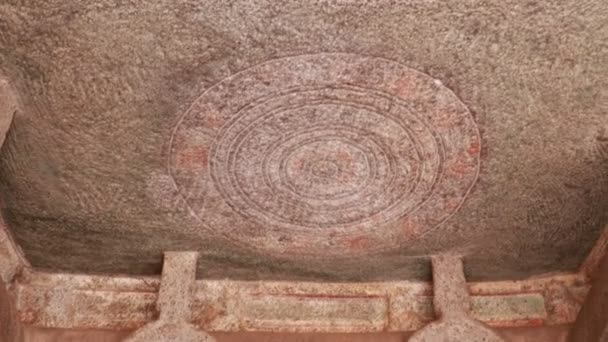 Templo Cueva Varaha Antiguo Estatuas Talladas Roca Esta Una Las — Vídeos de Stock