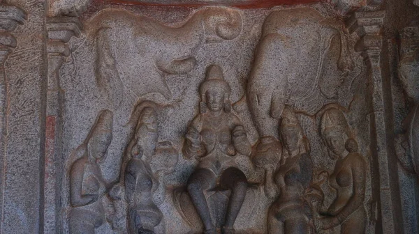 Varaha Mağara Tapınağı Kayaya Oyulmuş Antik Heykeller Birçok Hindu Yazıtlarında — Stok fotoğraf