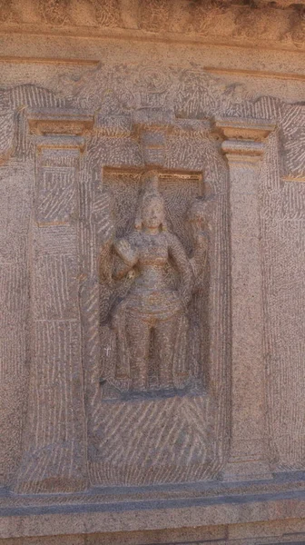 Cinco Templos Carros Estátuas Divindades Hindus Esculpidas Pedra Fundo Rocha — Fotografia de Stock