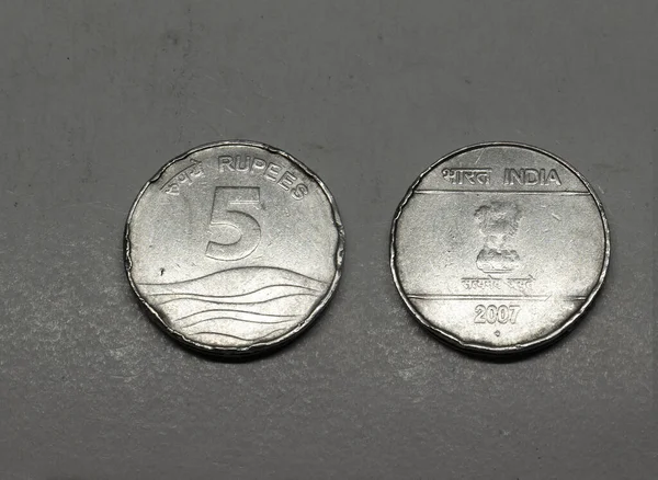 Stará Pět Rupií Mince Indická Měna Peníze Stříbrná Vlna Pět — Stock fotografie
