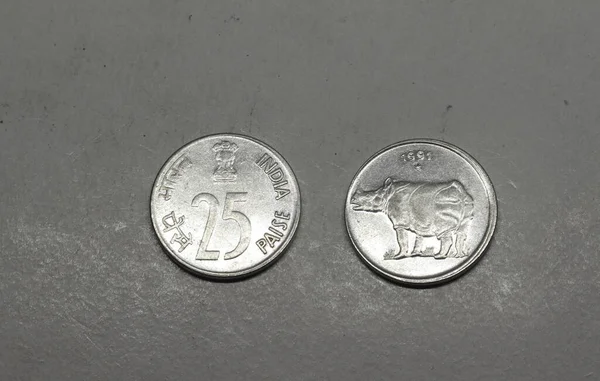 Indiska Mynt Tjugofem Mynt Indisk Valuta Pengar — Stockfoto