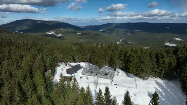 Skleníková Stanice Sníh Zimní Mráz Otevřené Horní Komory Klimatické Změny — Stock video