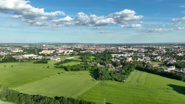 Bio Bonde Jordbruk Och Jordbruk Gård Trädgård Frukt Träd Dron — Stockvideo