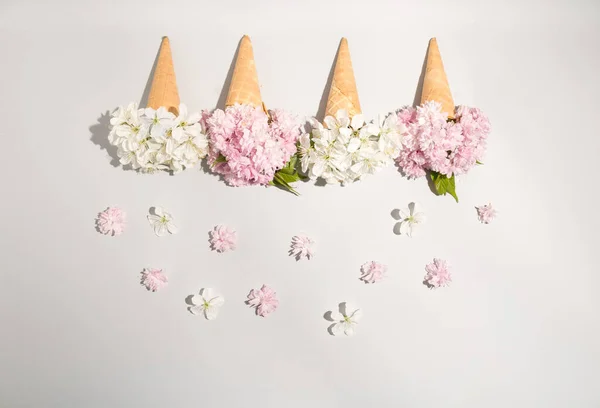 Ice Cream Cone White Pink Spring Flowers Light Background Flat — Foto de Stock