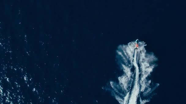 Epic Top View Drone Shot Tourist Have Fun Jet Ski — Wideo stockowe