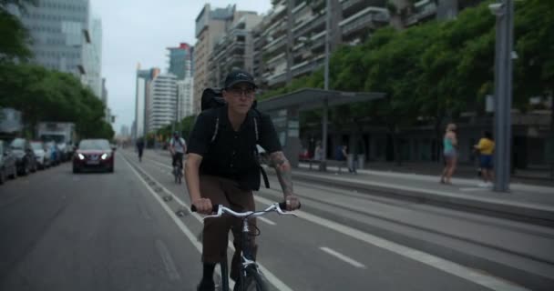 Young Handsome Man Commute Work School Minimalistic City Bike Student — Video Stock