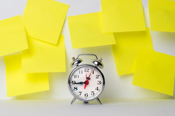 Clock Series Yellow Sticky Notes Include Goals Reminders Important Dates — Stock Photo, Image