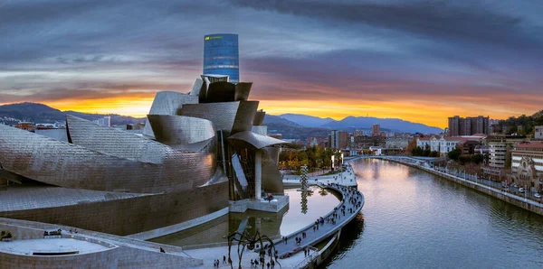 스페인 빌바오 Nov 2021 Awesome Evening Panoramic View Guggenheim Museum — 스톡 사진