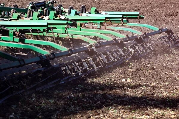 Versatile Cultivator Disk Cultivate Harrow Tools Secondary Tillage Agricultural Preparation — Stock Photo, Image