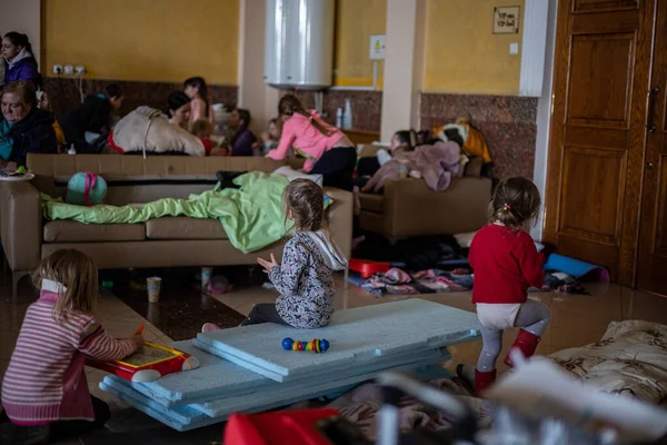 Lviv Ukrajina Března 2022 Humanitární Katastrofa Během Války Ukrajině Miliony — Stock fotografie