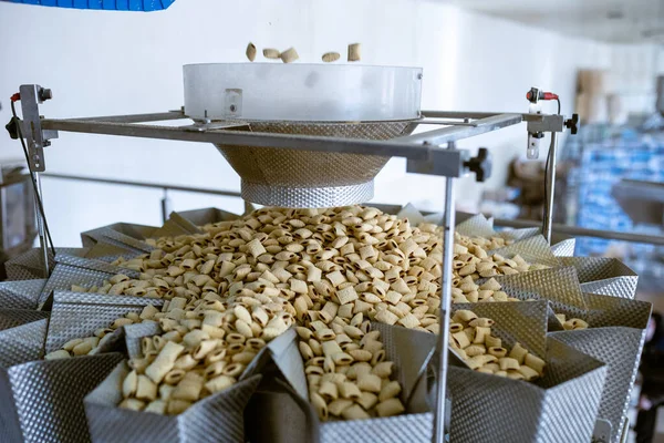 Sorting Packing Line Stuffed Breakfast Cereal Pillows Factory Conveyor Cereal — Stockfoto