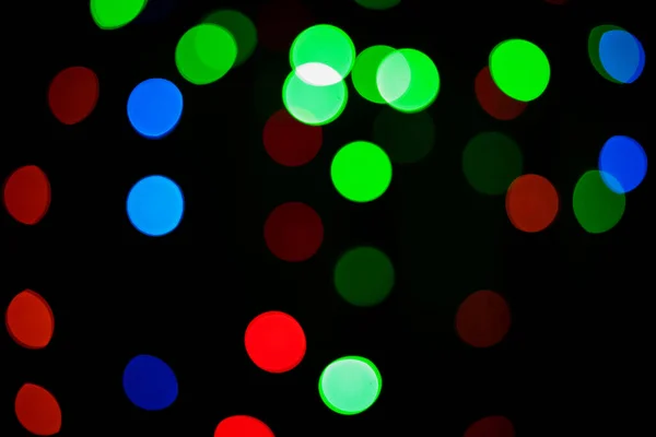Elegante sfondo festivo con bokeh multicolore. Mockup natalizio di congratulazioni. Effetto sfocante. Composizione casuale — Foto Stock