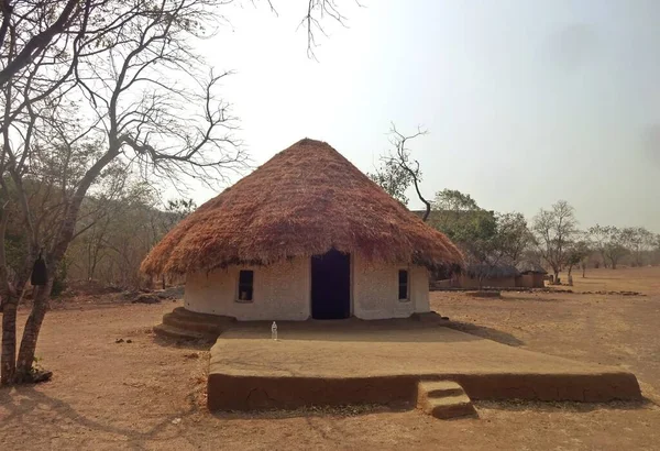 인도의 마을에 오두막 로열티 프리 스톡 이미지