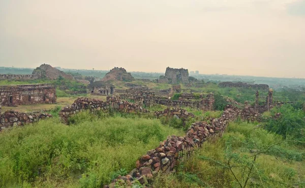 Tughlakabad Kalesi, Delhi, Hindistan harabeleri.