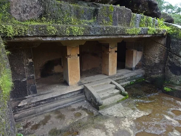 Σκάλισμα Σπήλαια Kanheri Buddhist Mumbai Maharashtra — Φωτογραφία Αρχείου